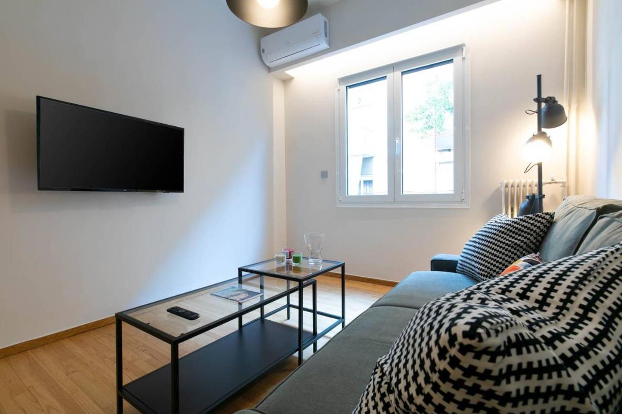 Tonis Le Petit Nicolas 1Bd Apartment In Koukaki! Atény Exteriér fotografie